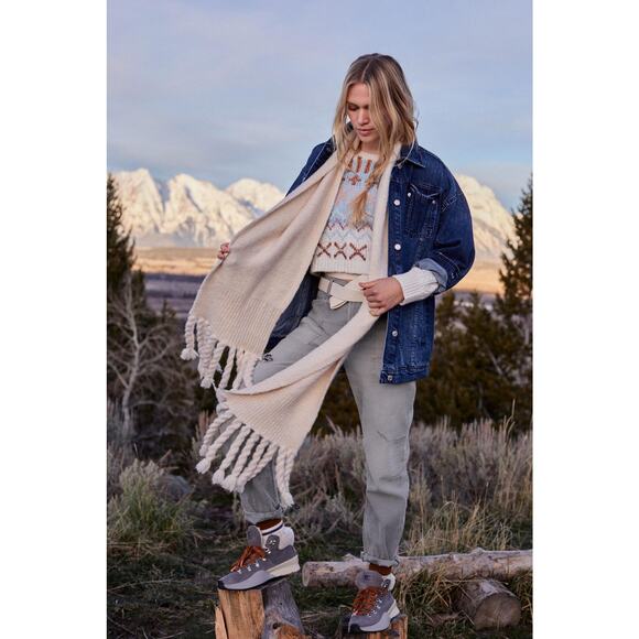 NWT Anthropologie Plush Cropped Pullover Sweater - M/L Petite - Picture 3 of 10